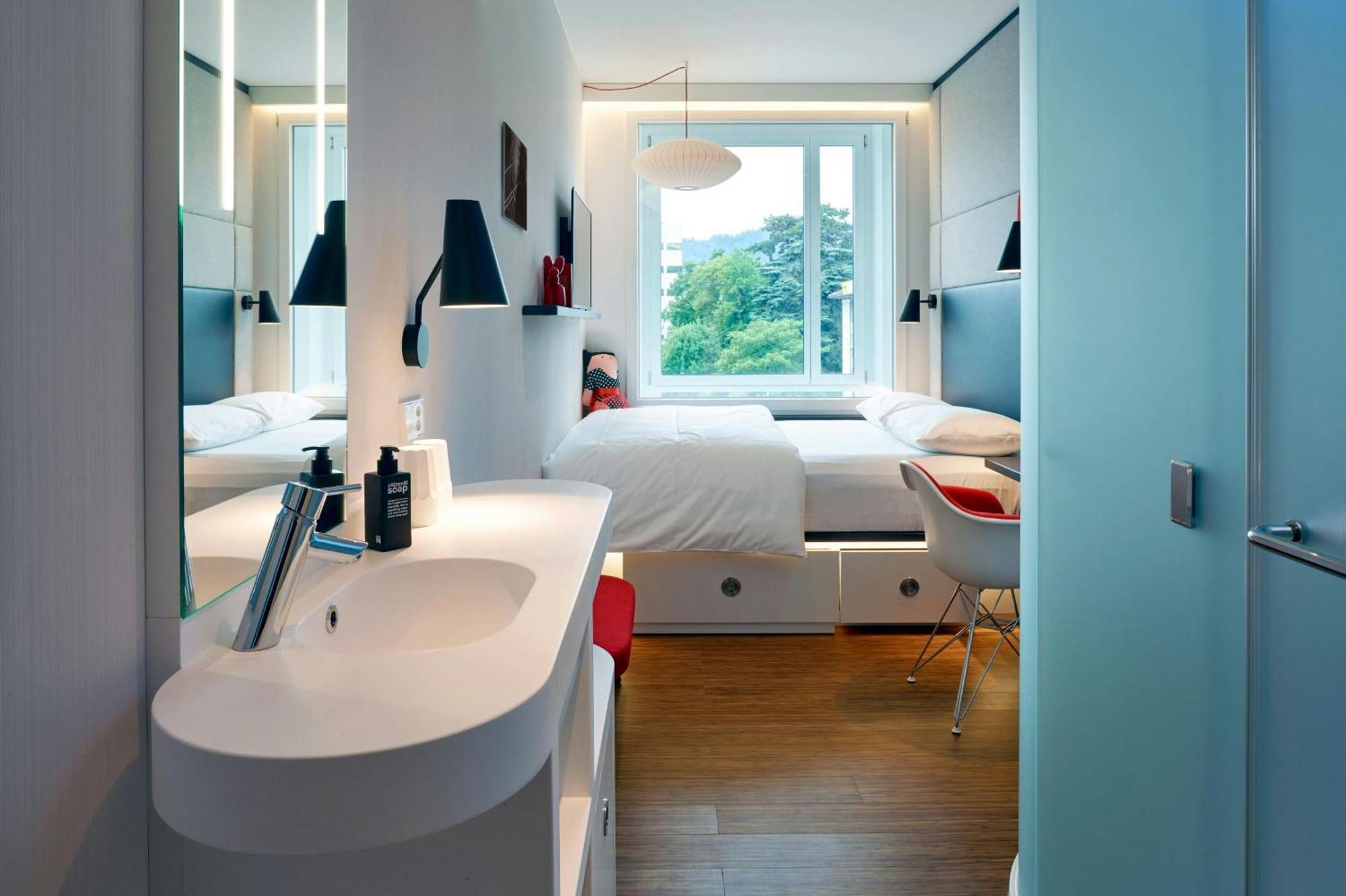 King Room